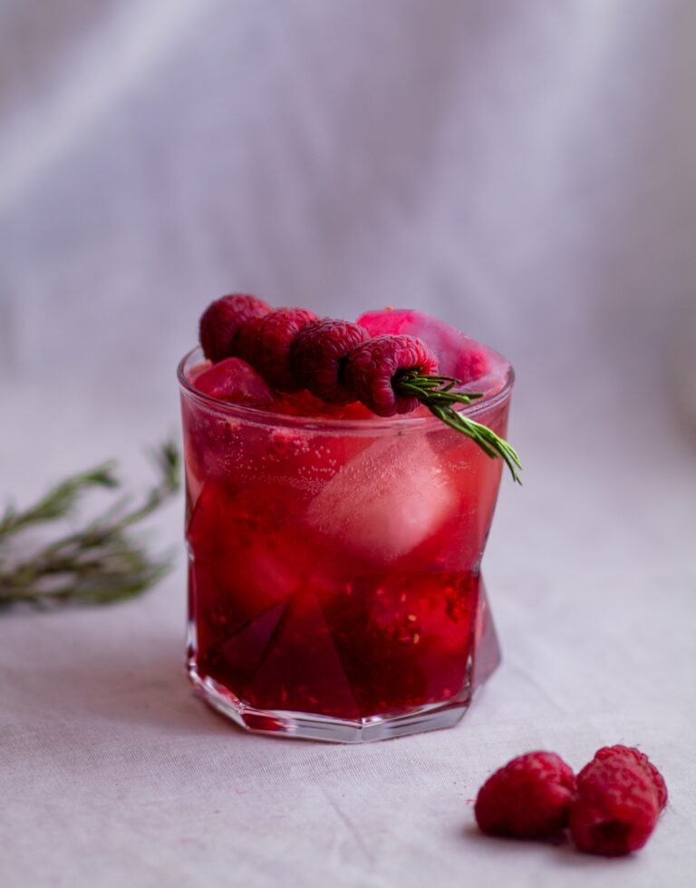 коктейл с малинов ликьор